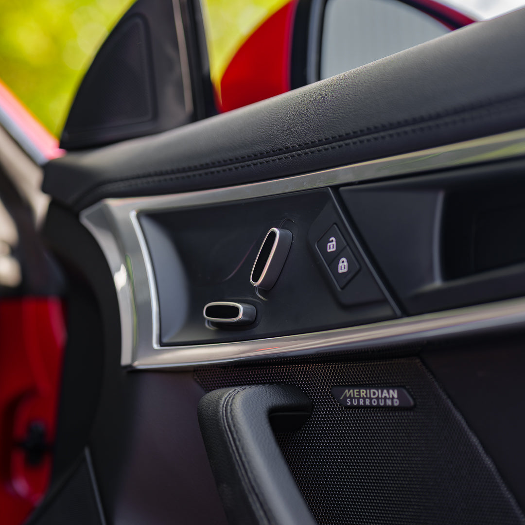 2024 Automatic Jaguar F type R-DYNAMIC