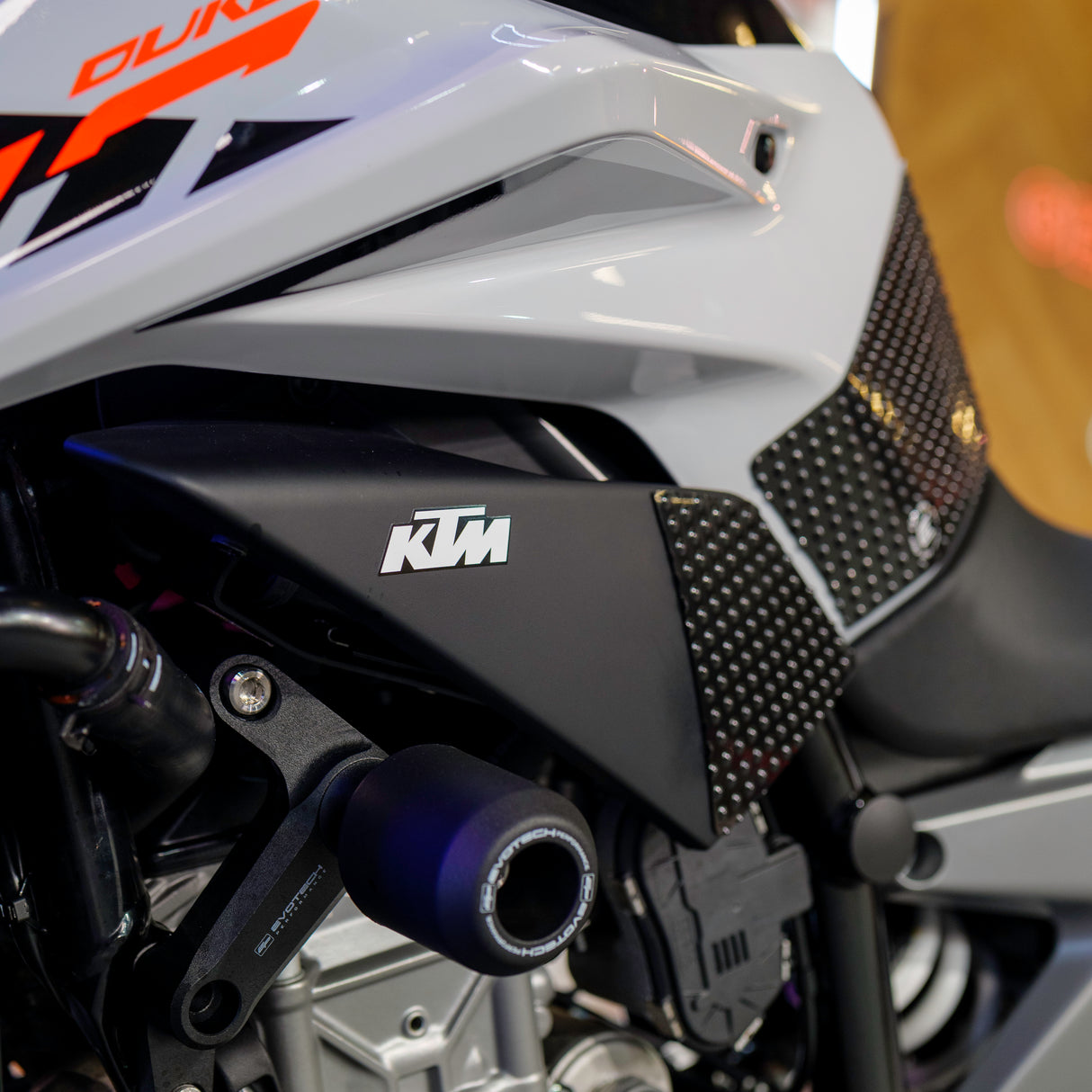 2023 KTM 790 Superduke + £500