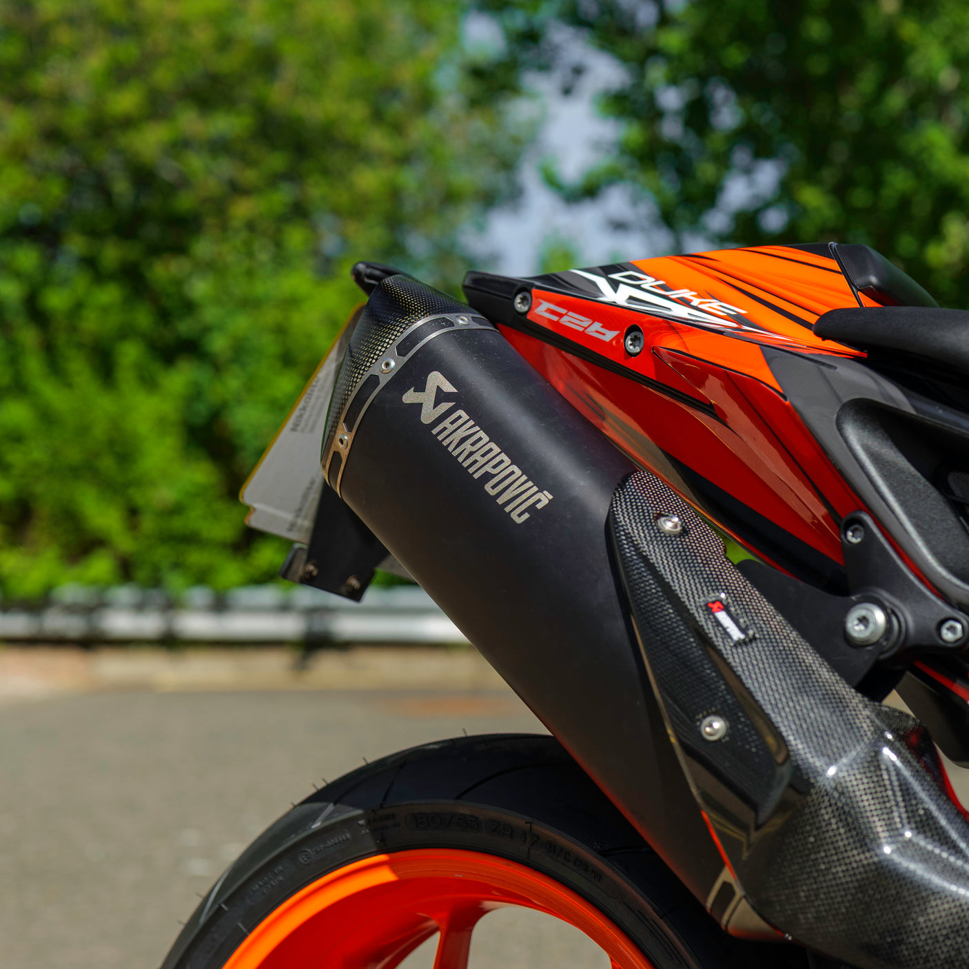 Custom 2022 KTM 890 Superduke + £500
