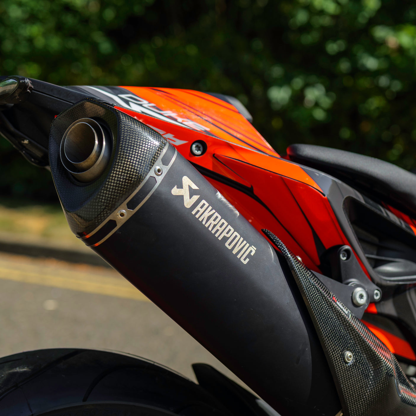Custom 2022 KTM 890 Superduke + £500