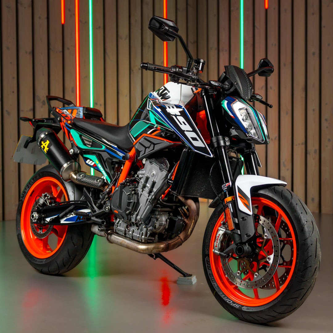 2021 KTM 890 Duke