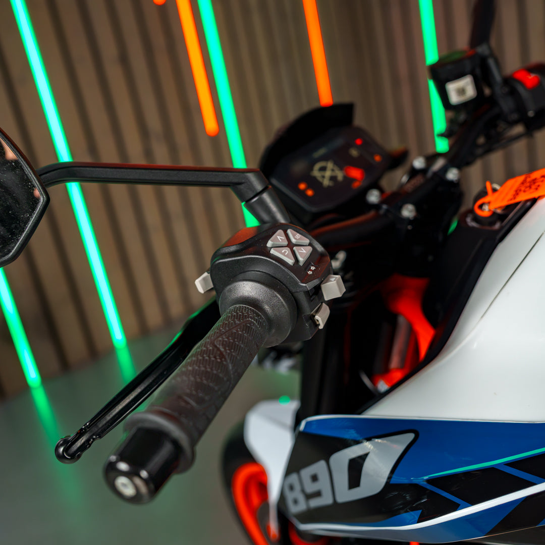 2021 KTM 890 Duke