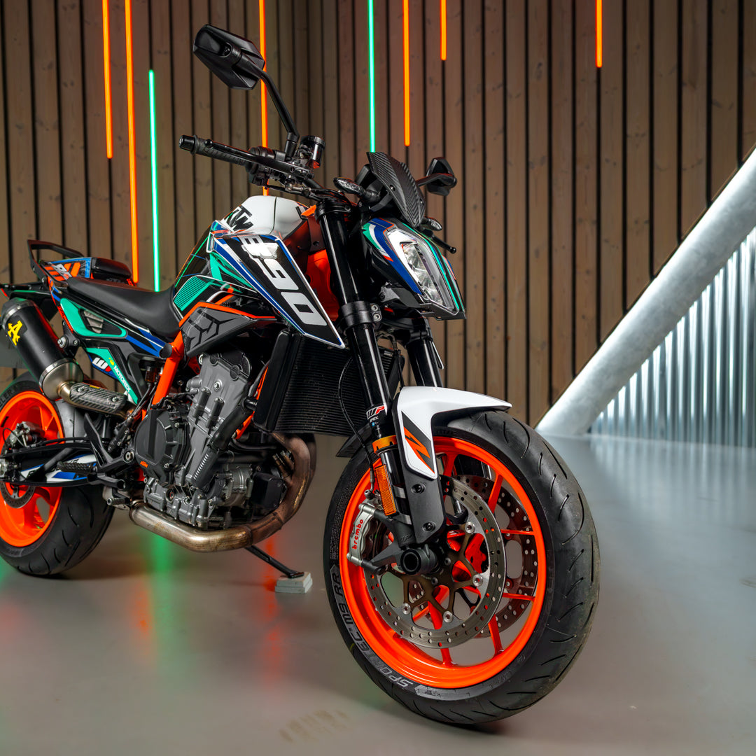 2021 KTM 890 Duke