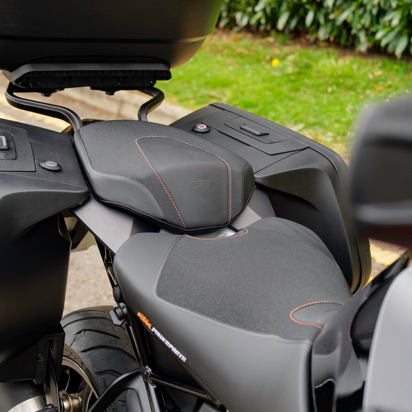 KTM 1290 SUPERDUKE GT + £1000 CASH
