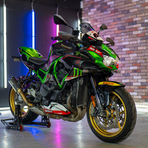 Custom 2022 Kawasaki Z H2 + £1000