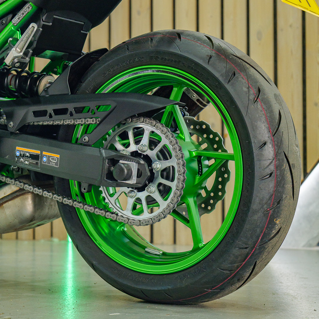 Minted Kawasaki Z900