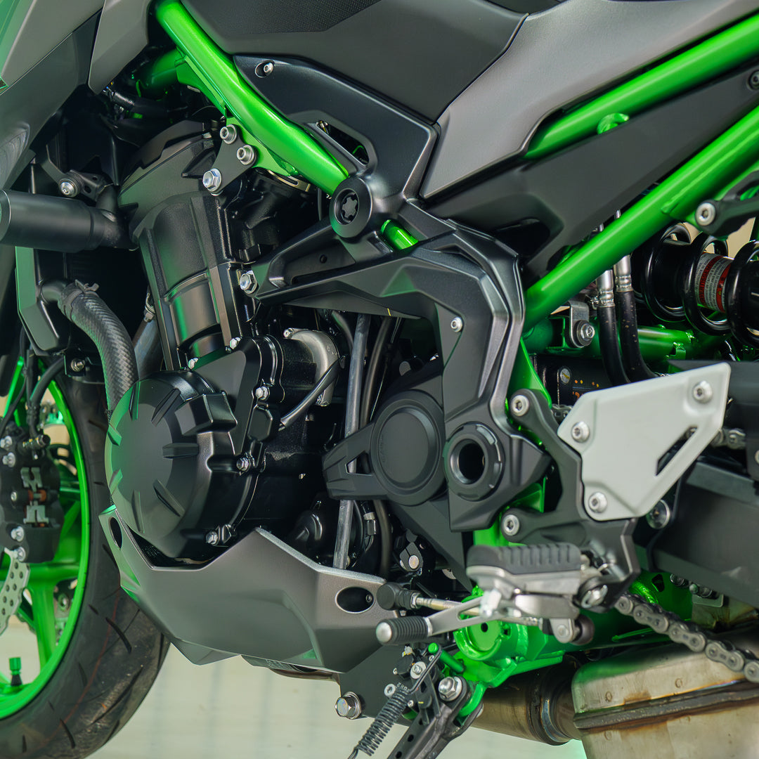 Minted Kawasaki Z900