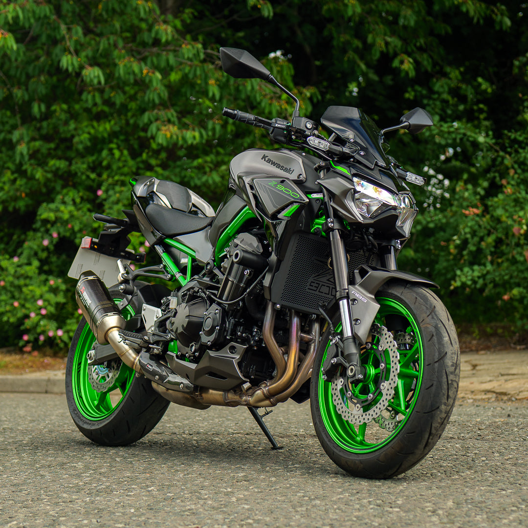 Minted Kawasaki Z900