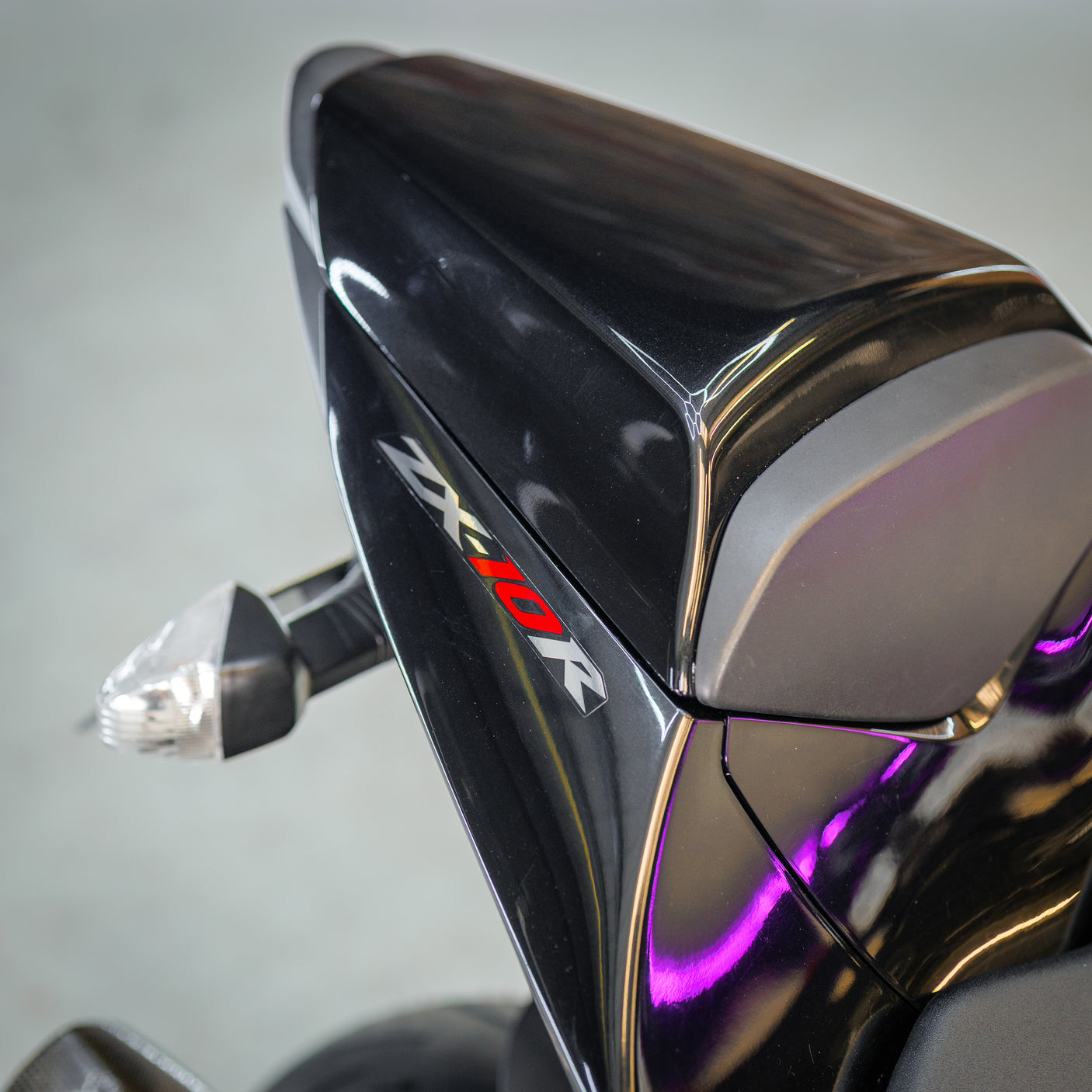 FAST FRIDAY: INSANE KAWASAKI ZX-10R