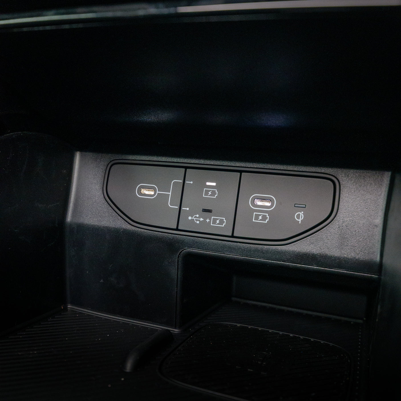 BRAND NEW Automatic 7 seat Kia Sorento 4