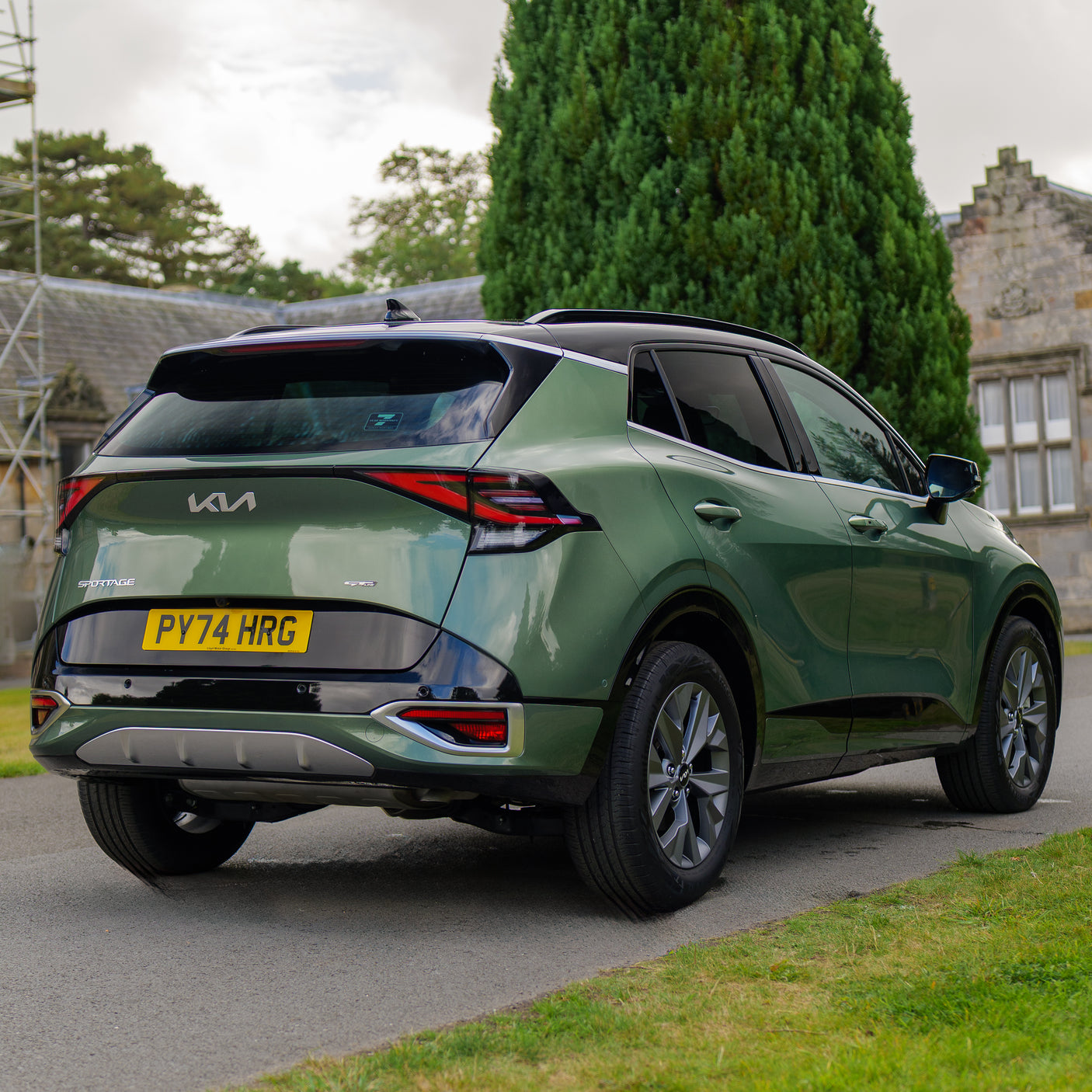 Low Mileage 2024 Kia Sportage Hybrid GT-Line S + £3k cash + 3 years road tax
