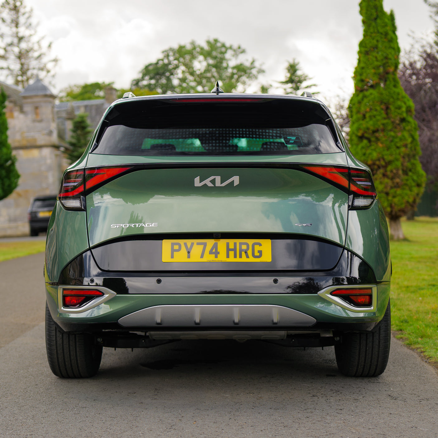 Low Mileage 2024 Kia Sportage Hybrid GT-Line S + £3k cash + 3 years road tax