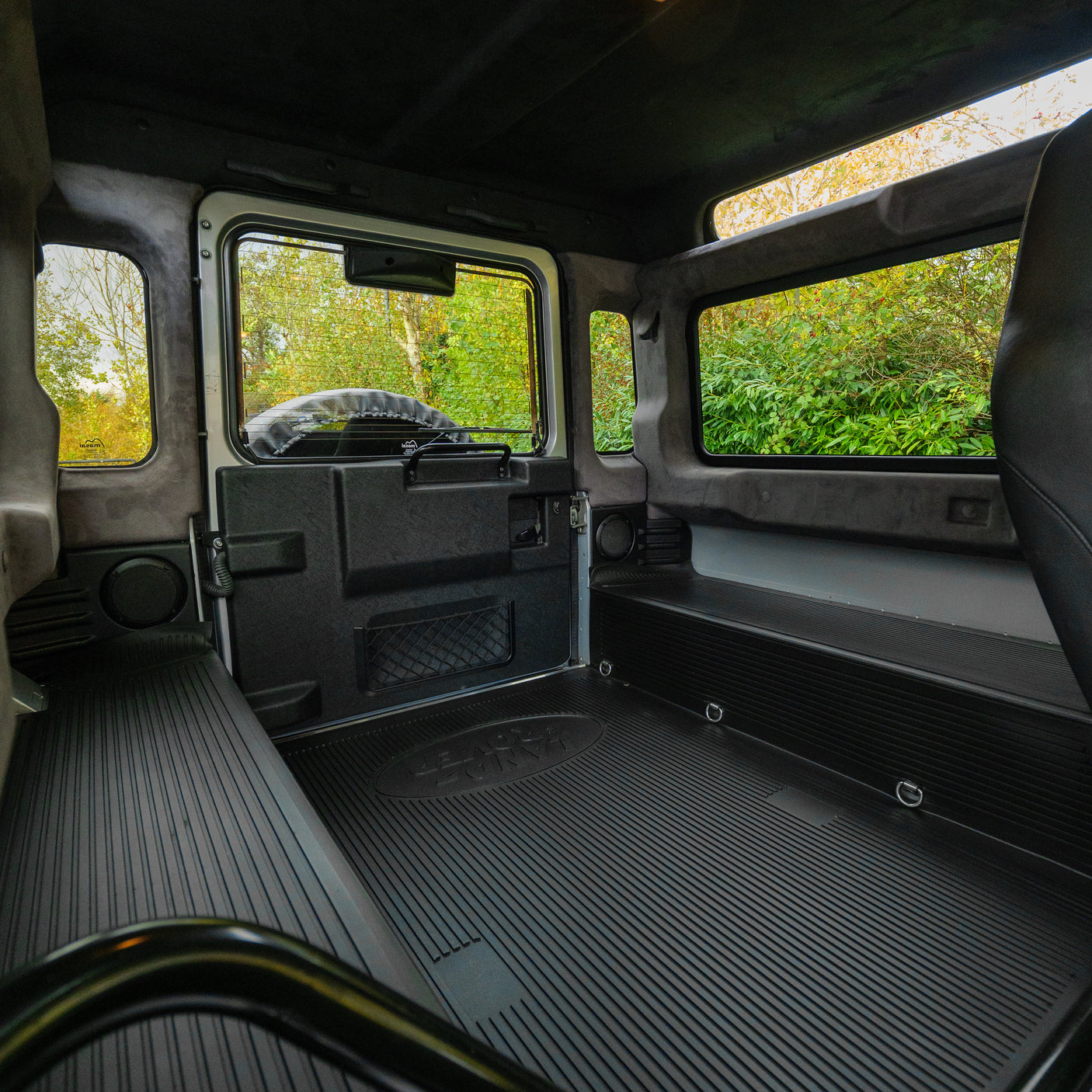 Immaculate 2015 Land Rover Defender XS