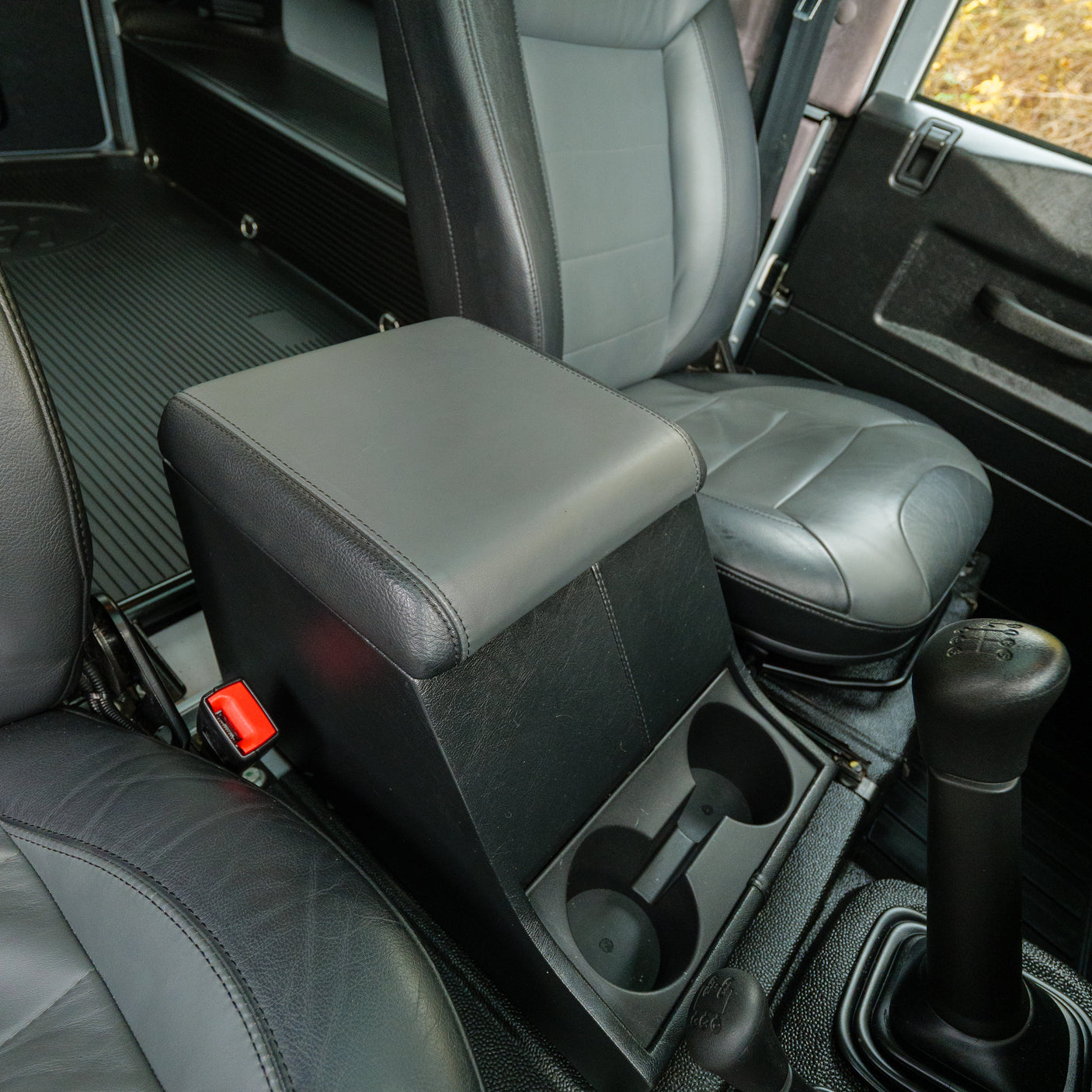 Immaculate 2015 Land Rover Defender XS