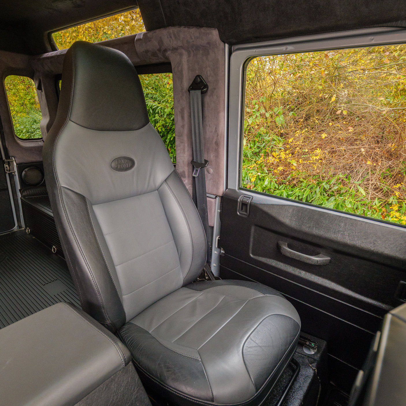 Immaculate 2015 Land Rover Defender XS