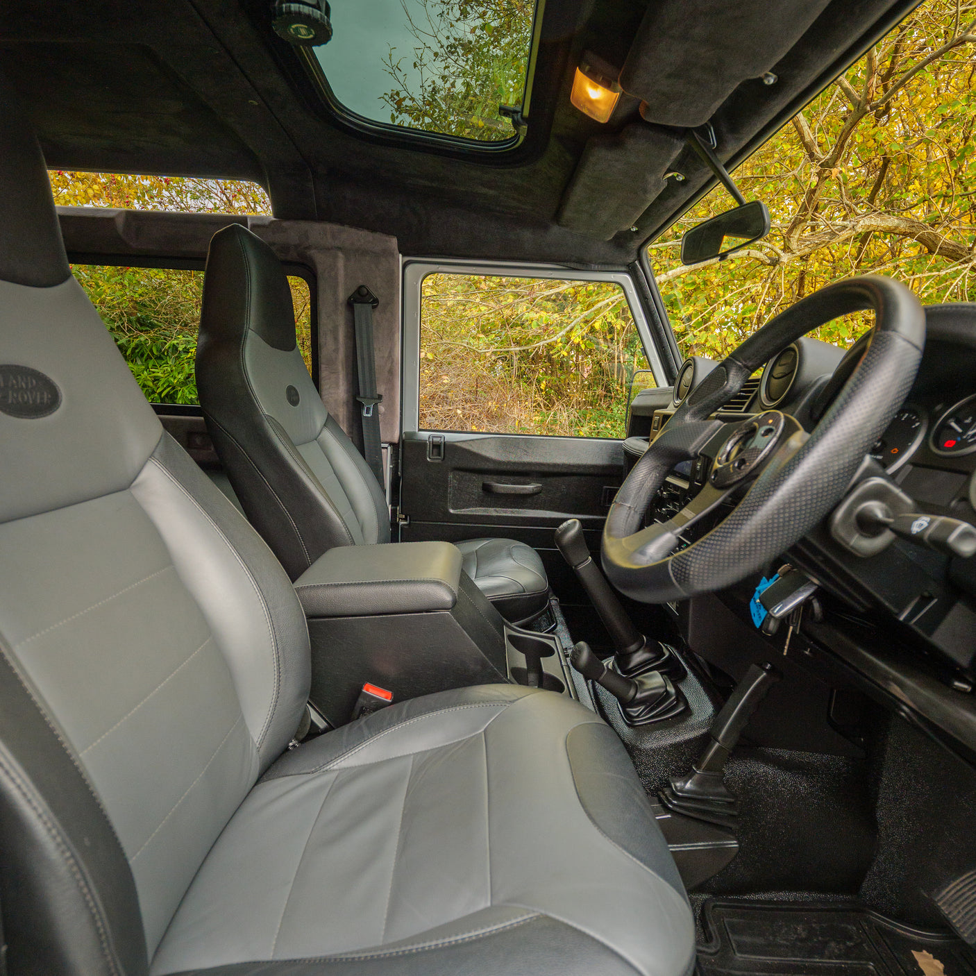 Immaculate 2015 Land Rover Defender XS