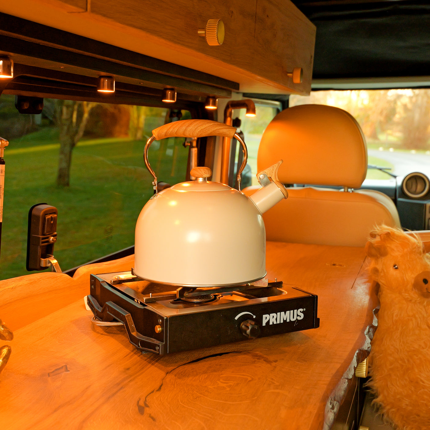 Lisa - Custom Land Rover Defender Campervan