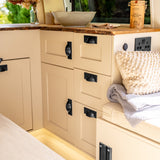 Lucy: Automatic Off-Grid 4 berth Campervan