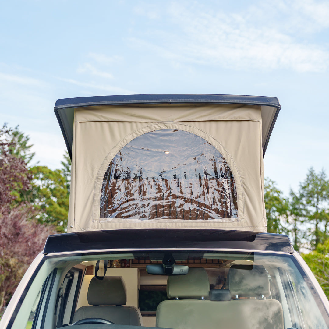 Lucy: Automatic Off-Grid 4 berth Campervan