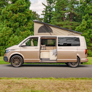 Lucy: Automatic Off-Grid 4 berth Campervan