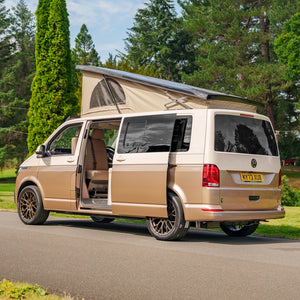 Lucy: Automatic Off-Grid 4 berth Campervan