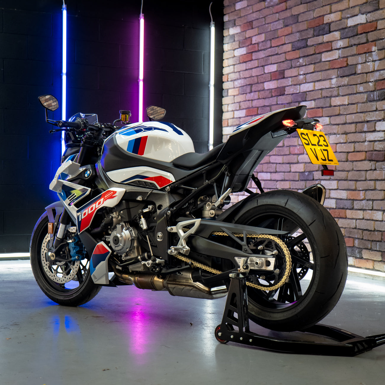 New 2023 BMW M1000R - just £2.99 ✓ - The Giveaway Guys