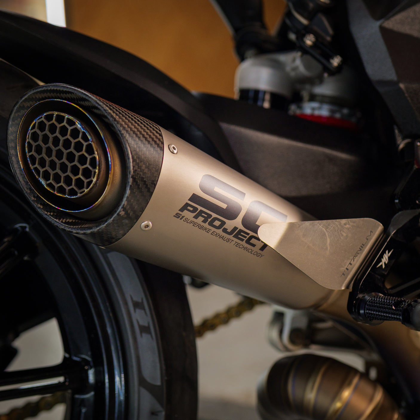 2021 MV AGUSTA BRUTALE 800 DRAGSTER ROSSO