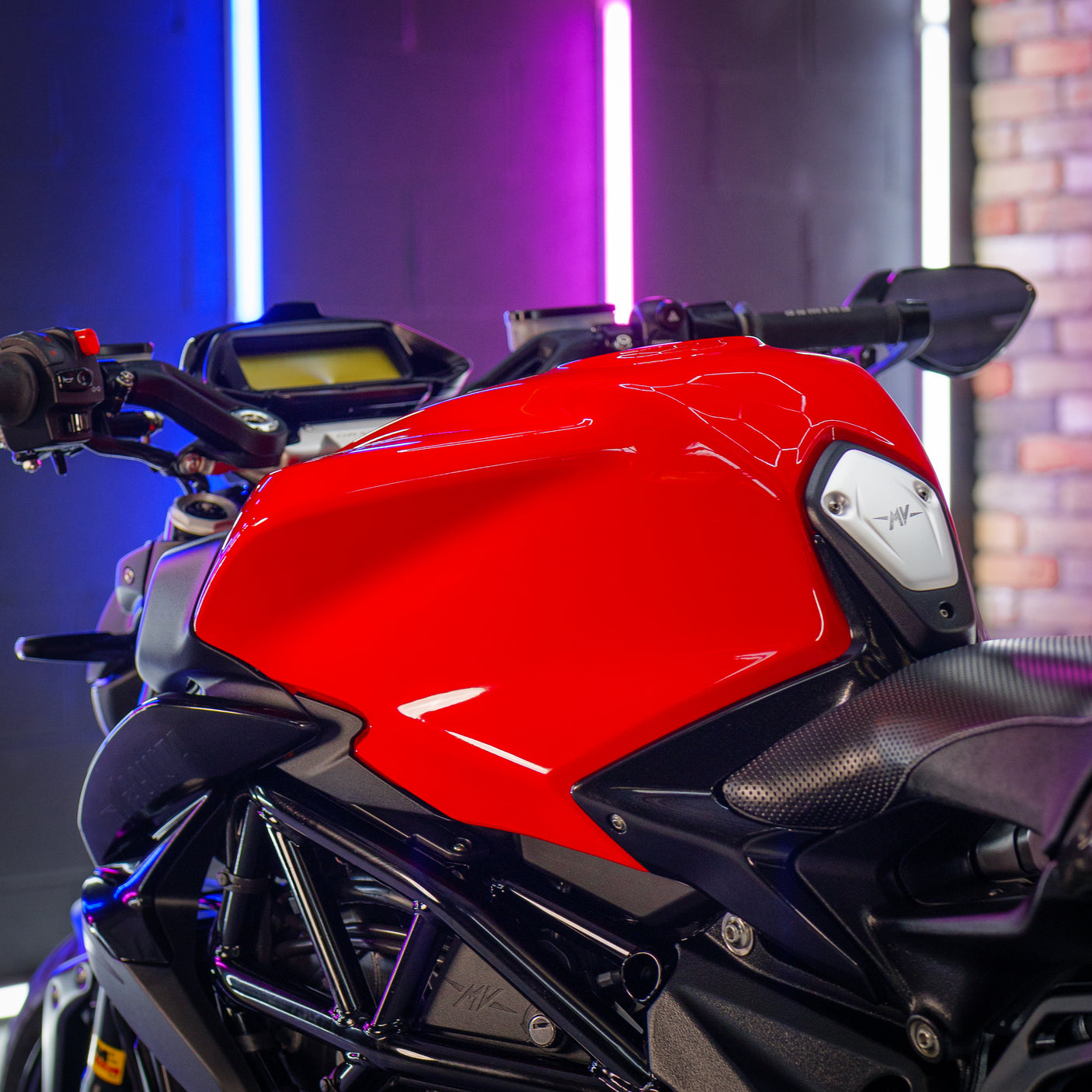 2021 MV AGUSTA BRUTALE 800 DRAGSTER ROSSO