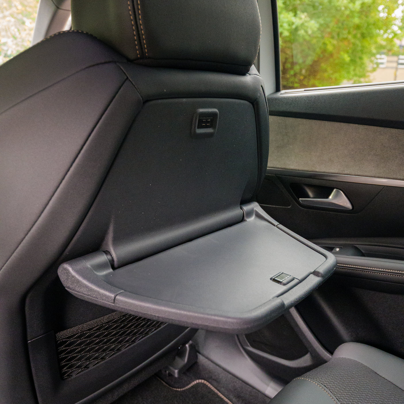 2024 Peugeot 5008 - 7 seater SUV + £2000 cash