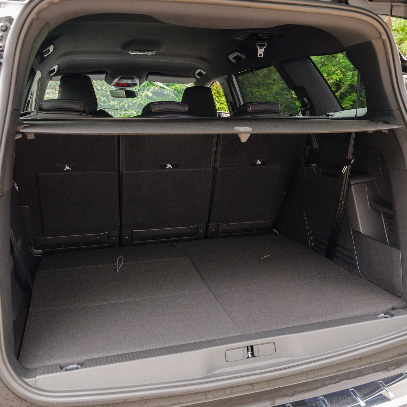 2024 Peugeot 5008 - 7 seater SUV + £2000 cash