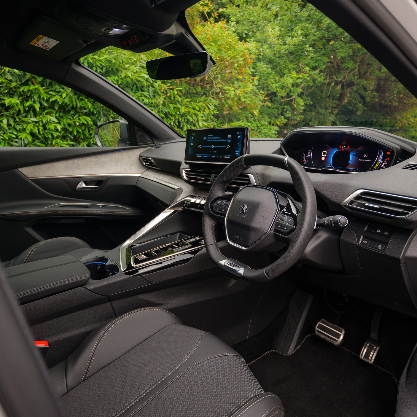 2024 Peugeot 5008 - 7 seater SUV + £2000 cash