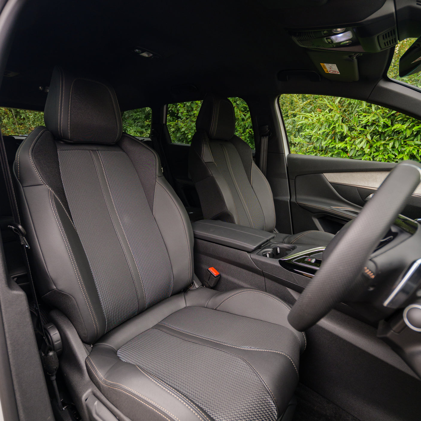 2024 Peugeot 5008 - 7 seater SUV + £2000 cash
