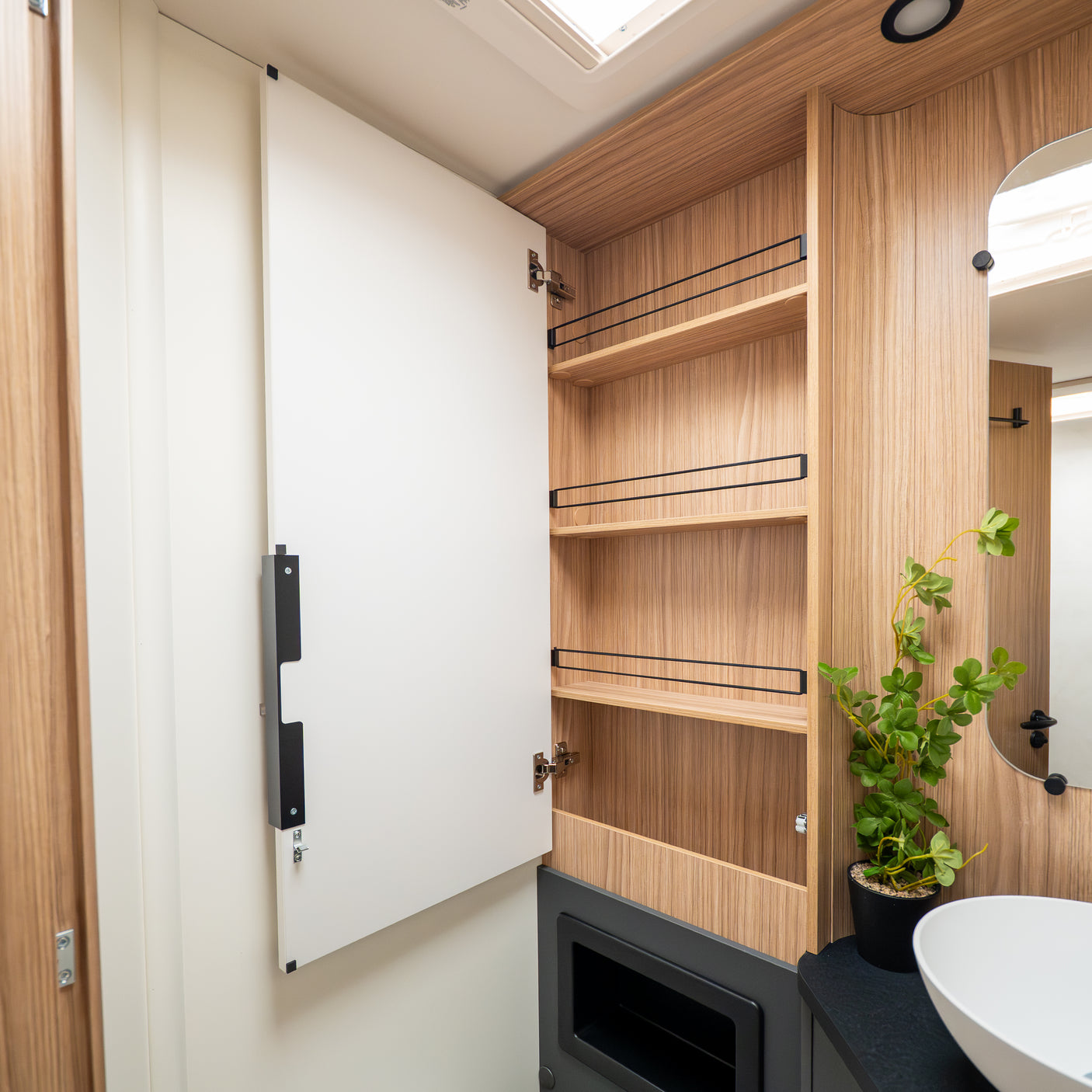 Brand new Automatic Pilote A Class Motorhome