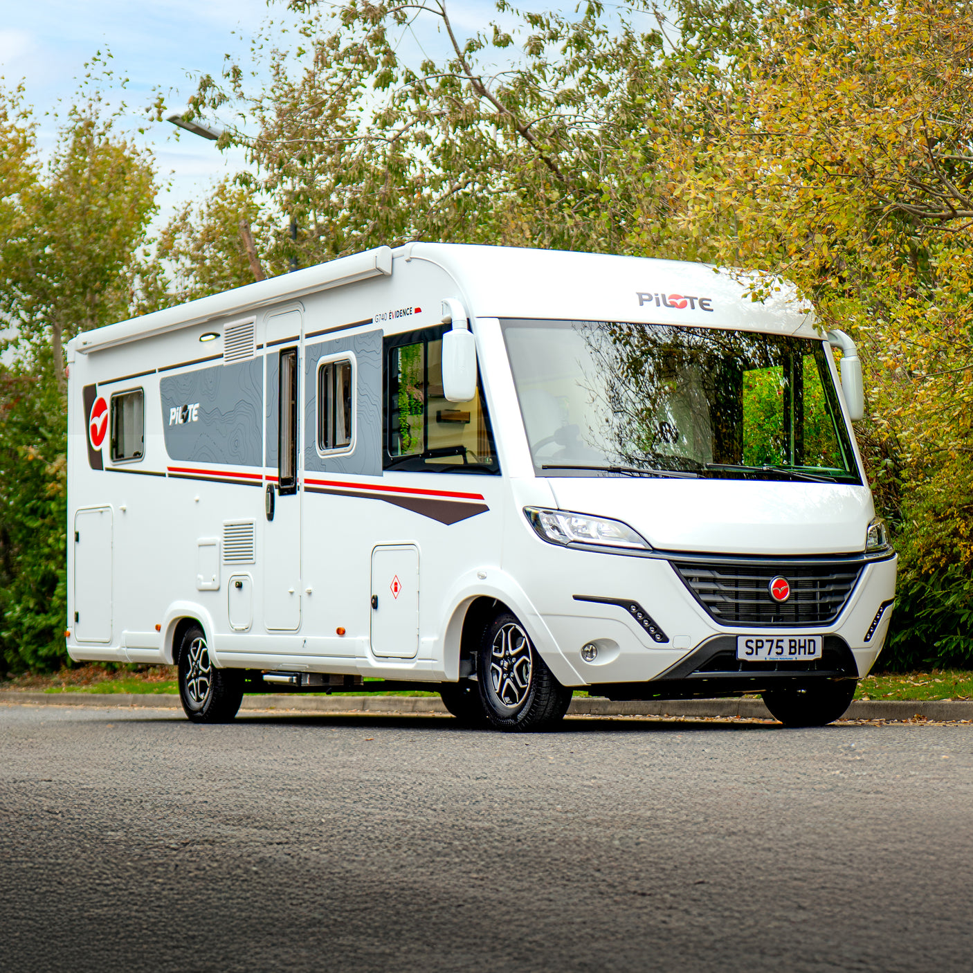 Brand new Automatic Pilote A Class Motorhome