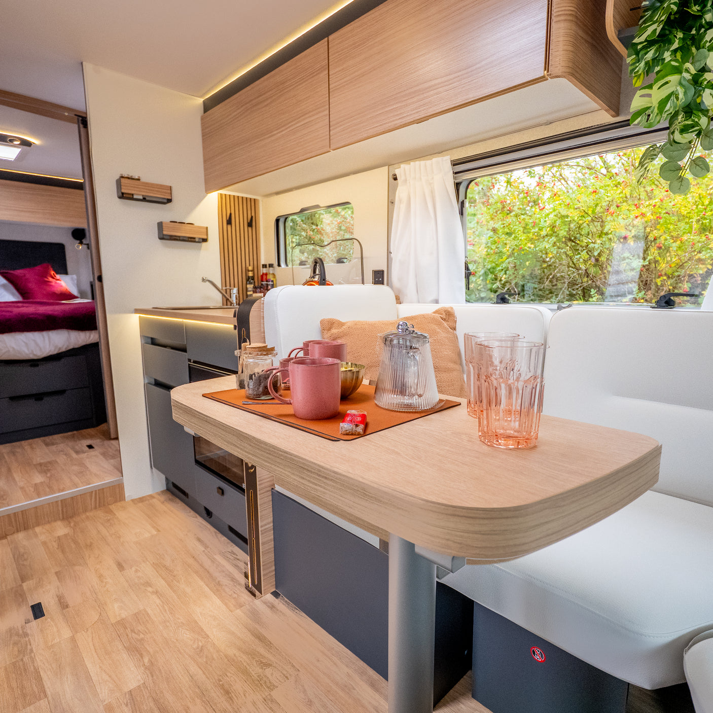 Brand new Automatic Pilote A Class Motorhome