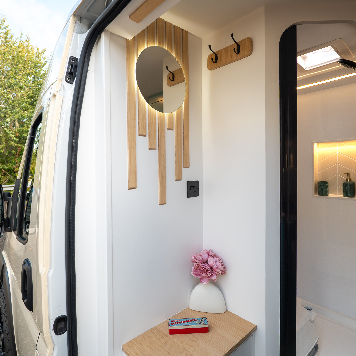 Polly - Fully Off Grid Super Lux 3 berth Campervan + £10,000