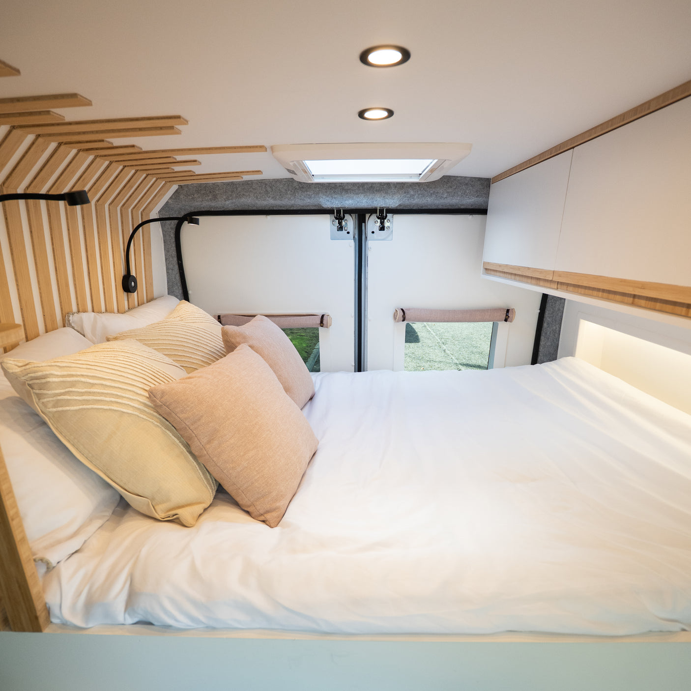 Polly - Fully Off Grid Super Lux 3 berth Campervan + £10,000
