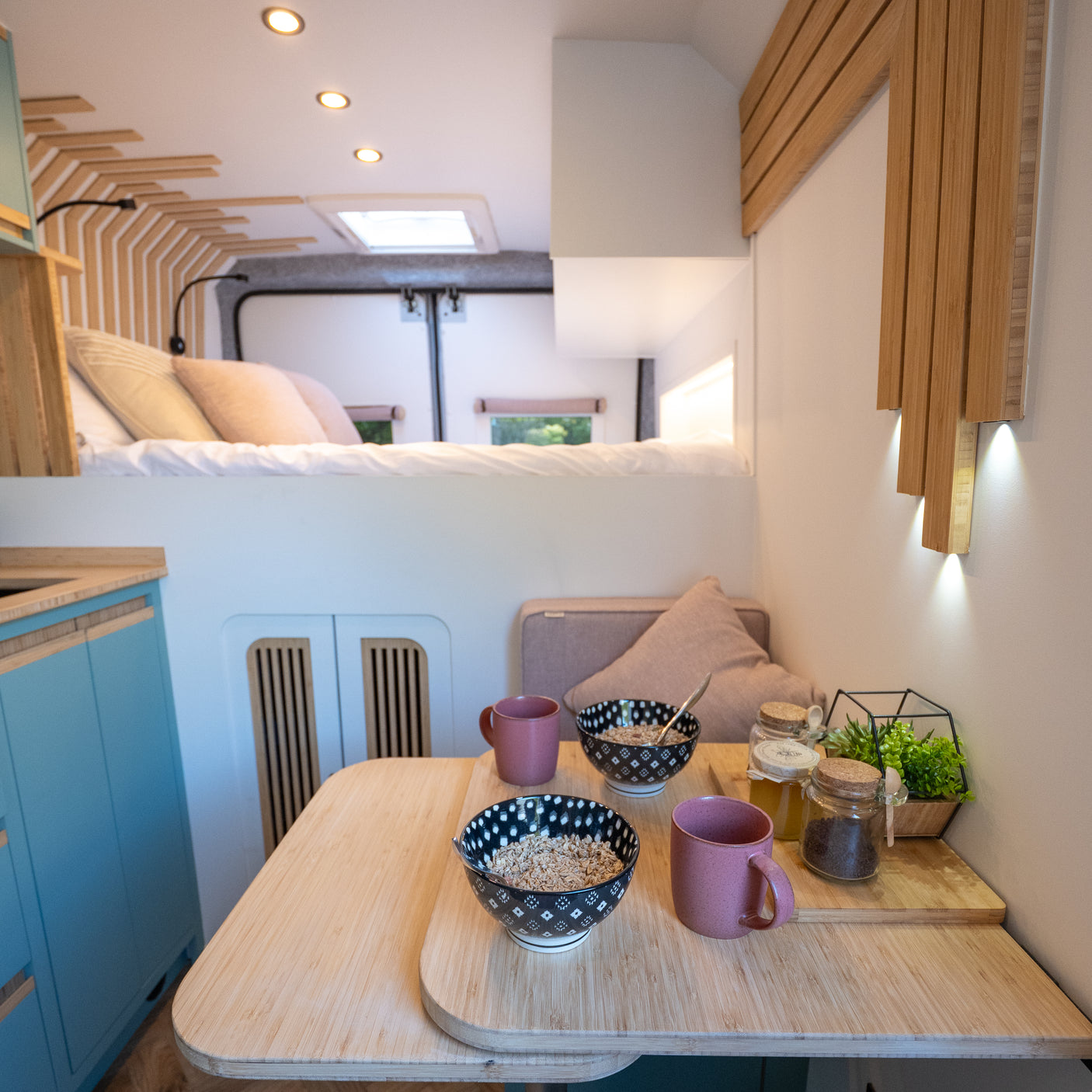 Polly - Fully Off Grid Super Lux 3 berth Campervan + £10,000