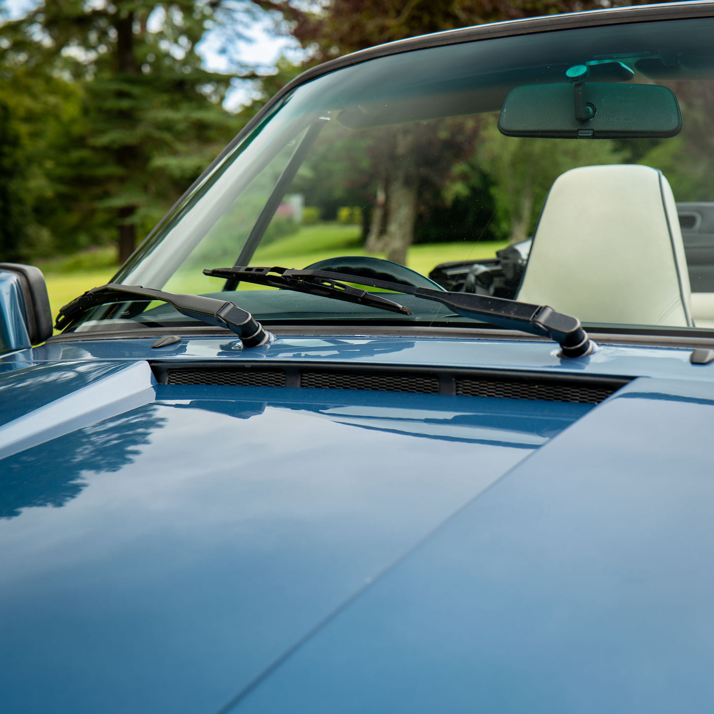 1989 Porsche 911 Super Sport Cabriolet Wide Body + £5000 cash