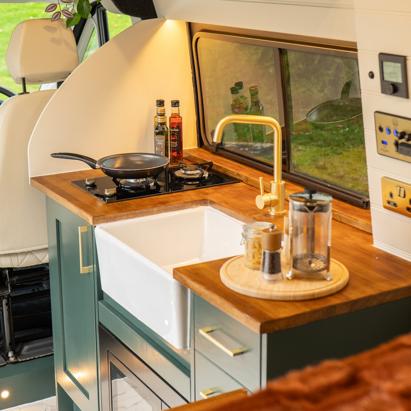 Rebecca - Stunning 3 Berth Off-Grid Camper