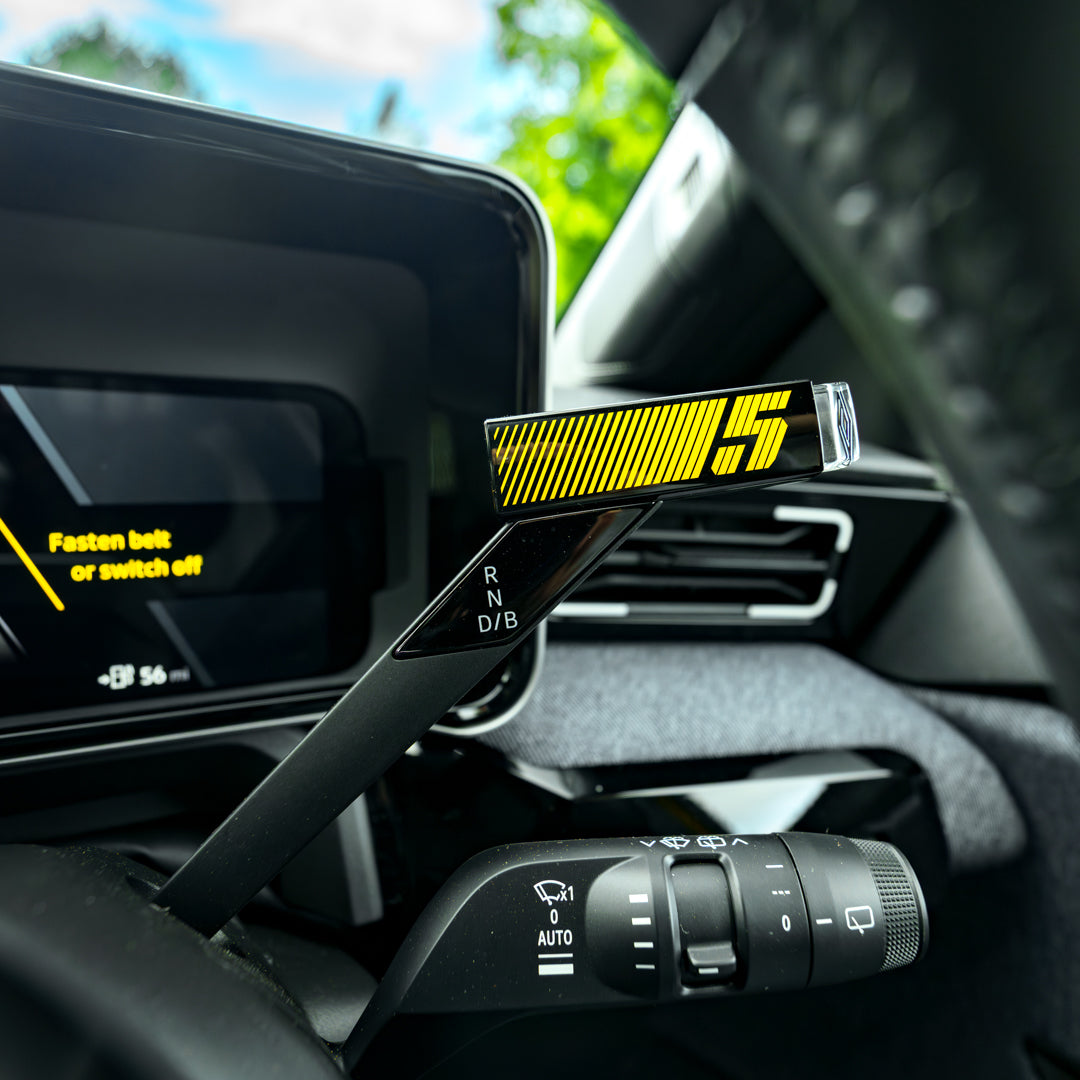 2025 Renault 5 E-Tech Techno