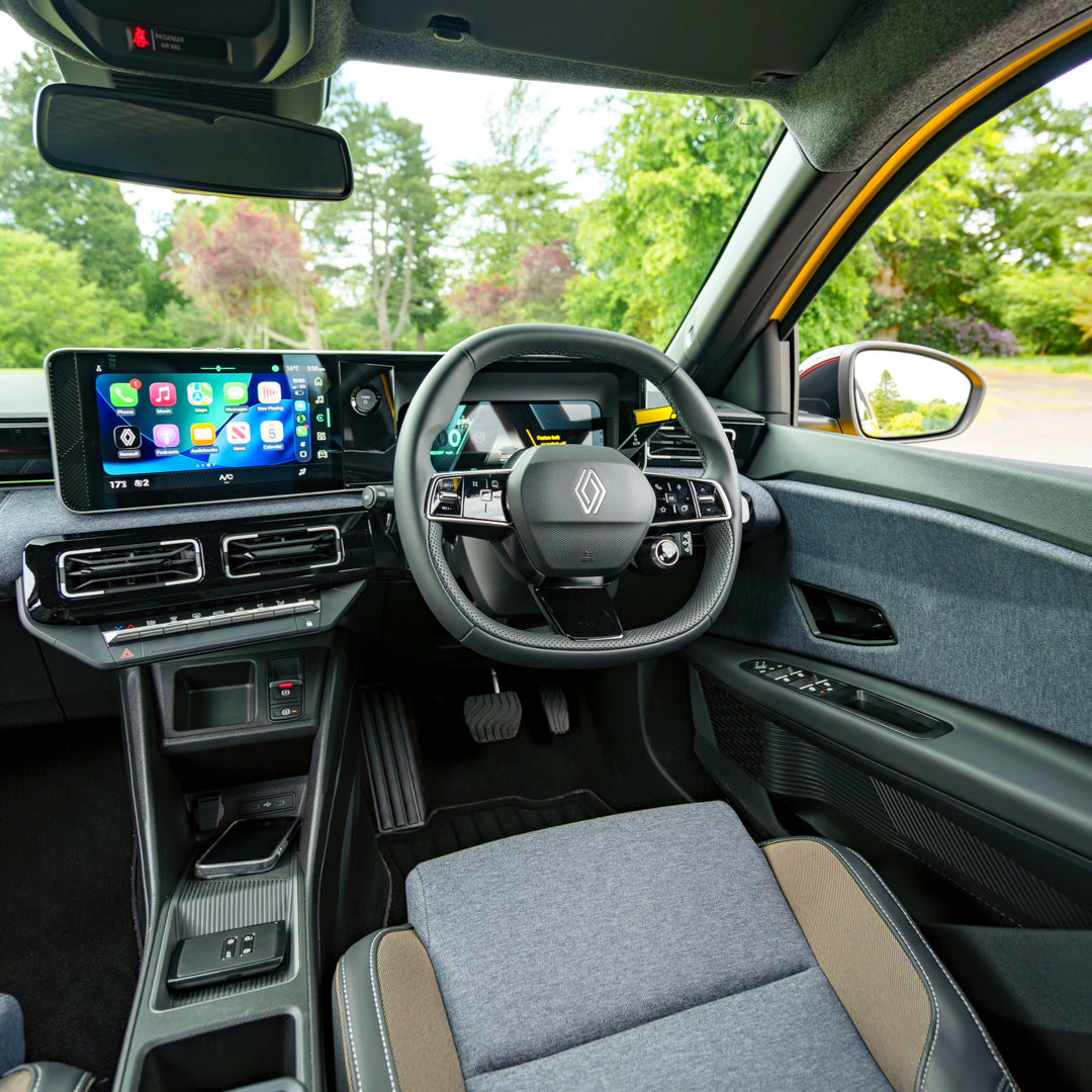 2025 Renault 5 E-Tech Techno