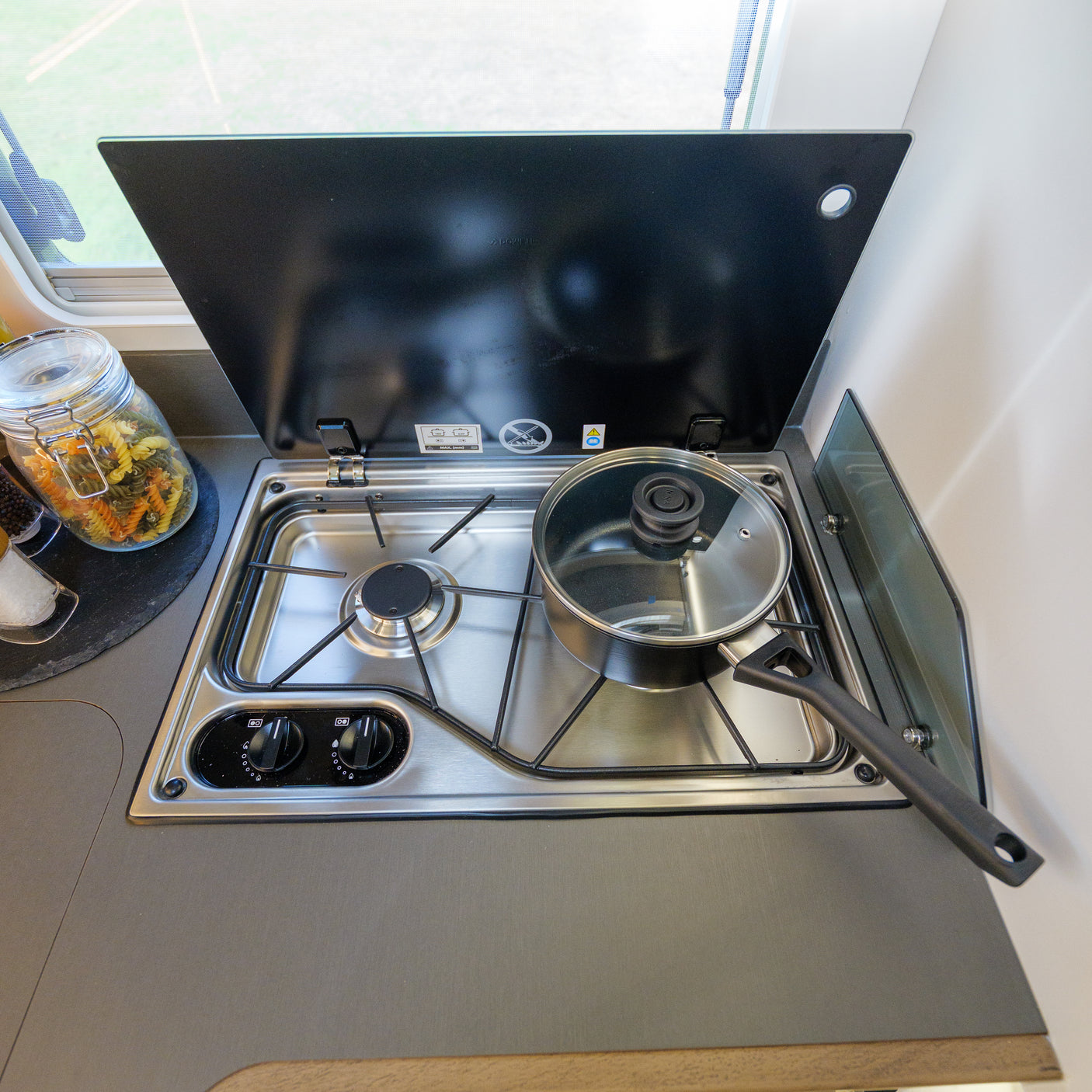 BRAND NEW: 4 berth Automatic Roller Team T-Line 740 + £10,000