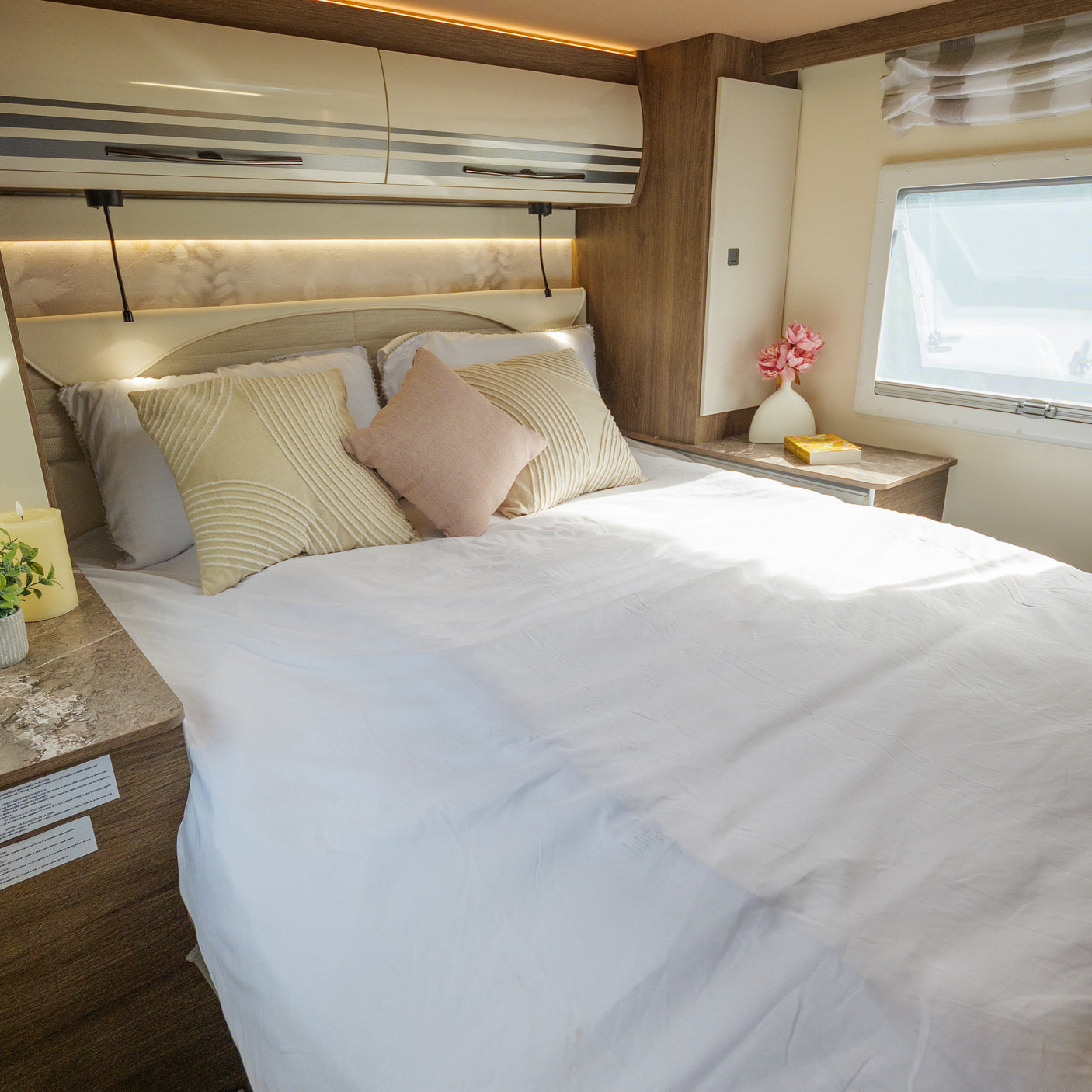 BRAND NEW: 4 berth Automatic Roller Team T-Line 740 + £10,000