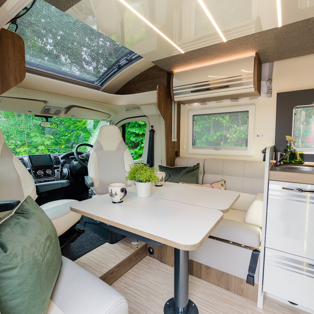 2026 AUTOMATIC Roller Team T-Line 740 4 berth motorhome