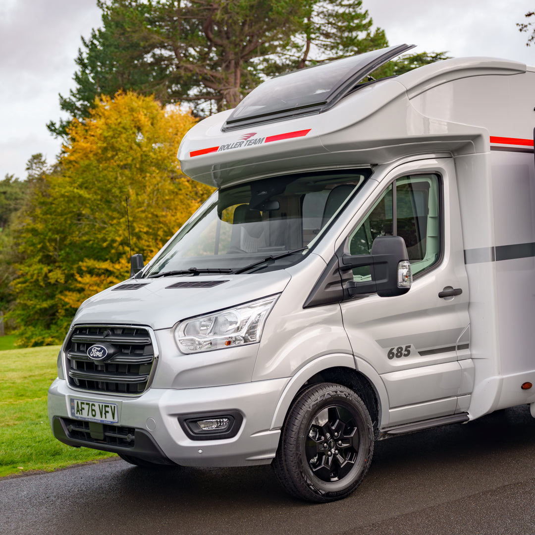 BRAND NEW 4 berth Roller Team Zefiro 685