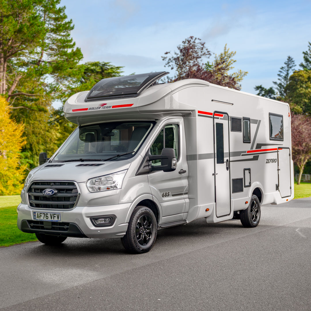 BRAND NEW 4 berth Roller Team Zefiro 685