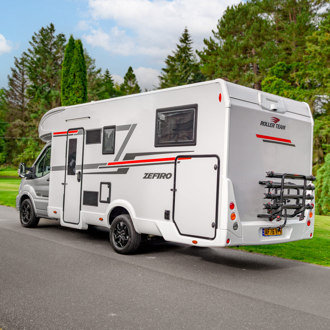 BRAND NEW 4 berth Roller Team Zefiro 685