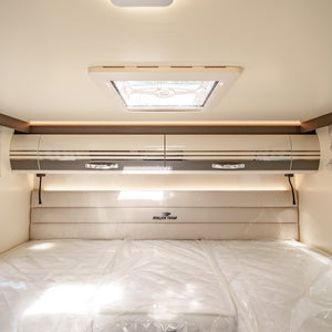 BRAND NEW 4 berth Roller Team Zefiro 685