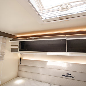 BRAND NEW 4 berth Roller Team Zefiro 685